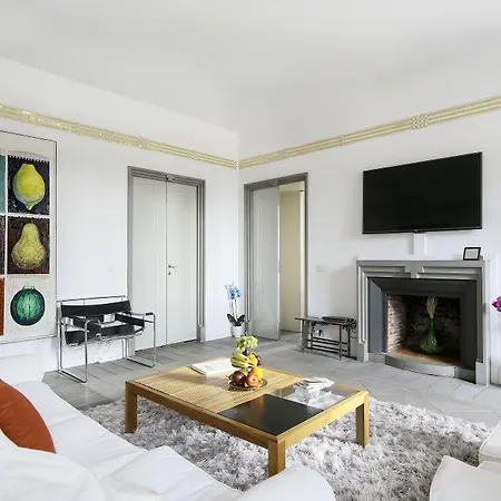 Magia At Colosseum Řím